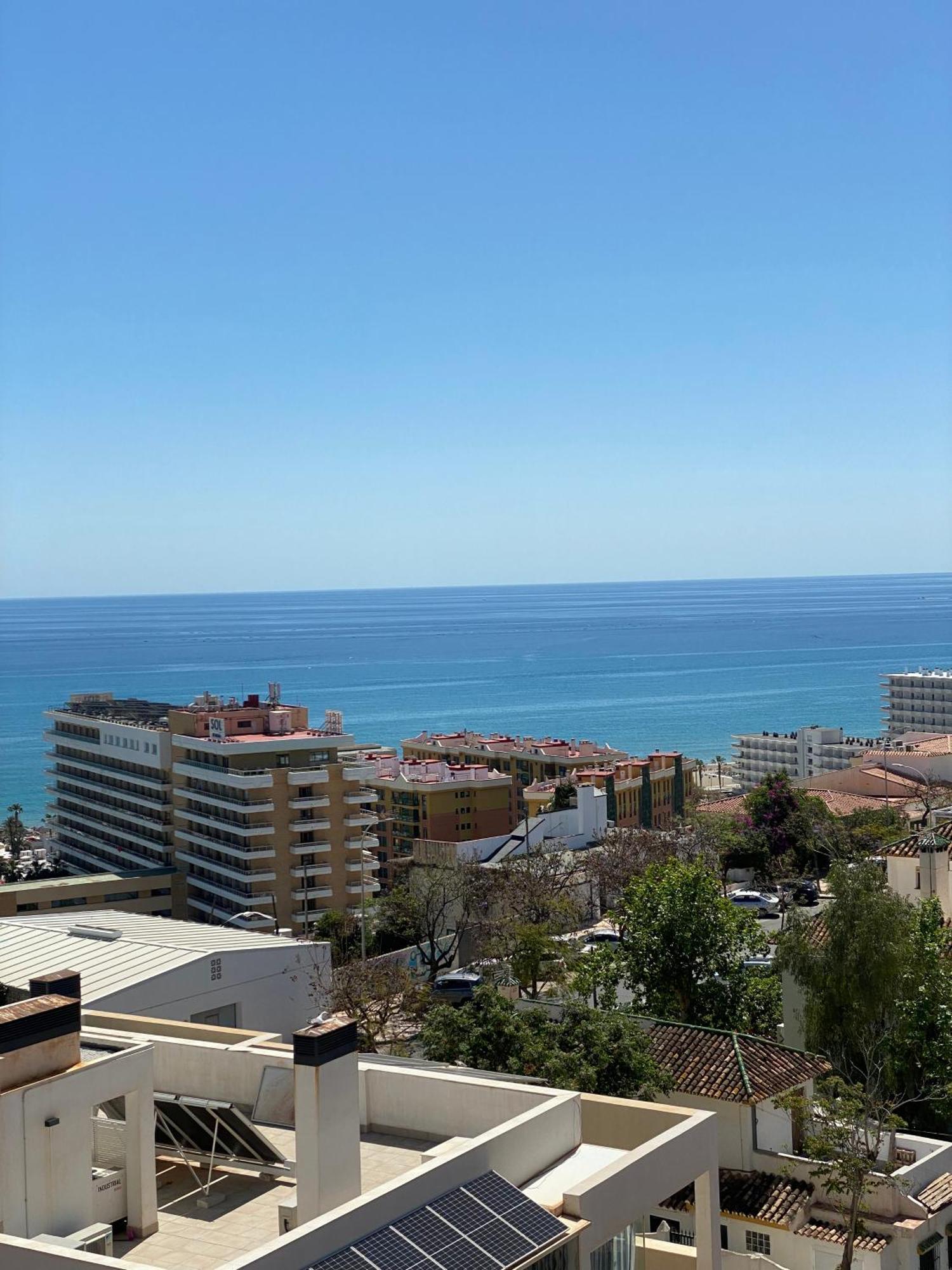 Precioso Apartamento Con Piscina Torremolinos Kültér fotó