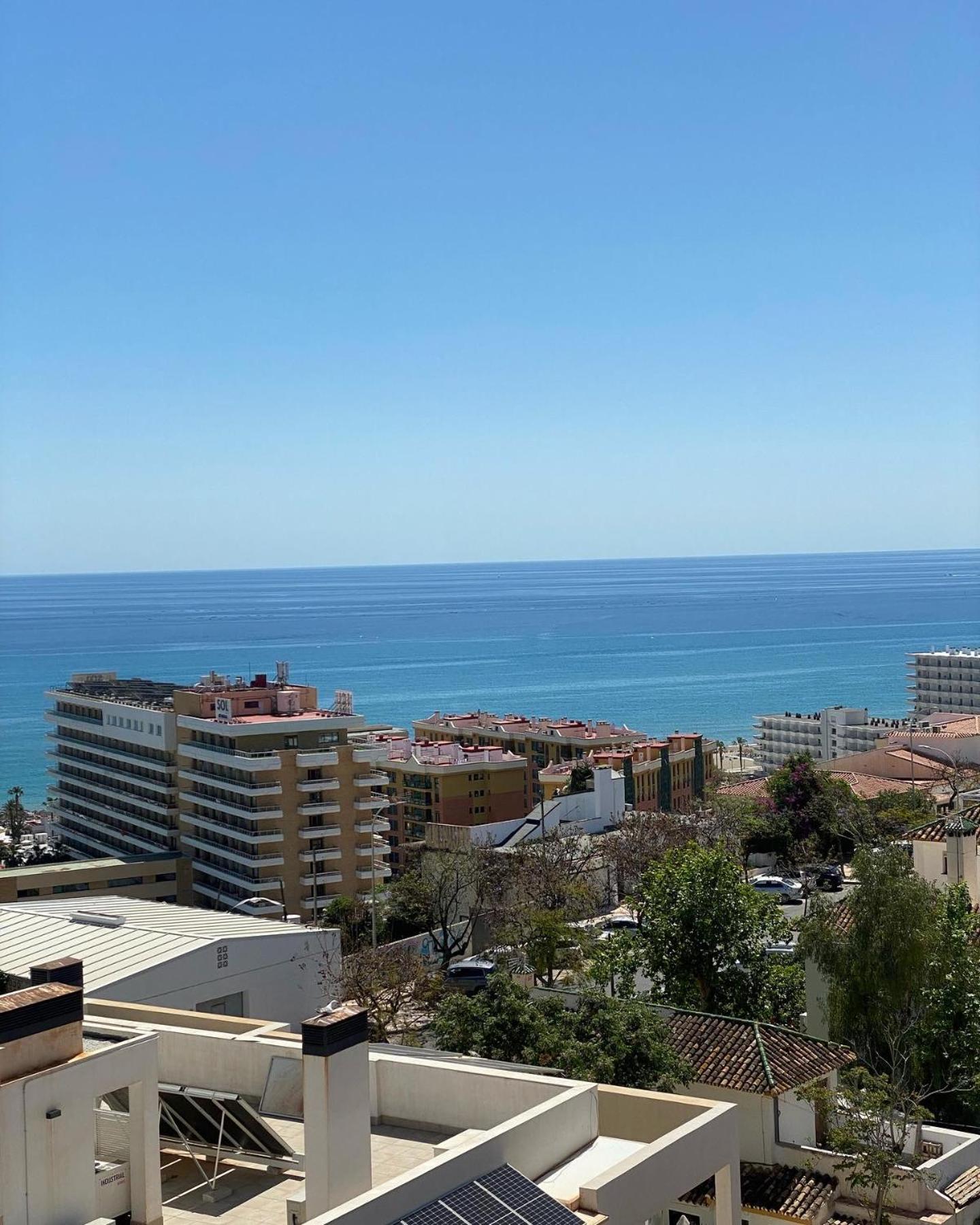 Precioso Apartamento Con Piscina Torremolinos Kültér fotó