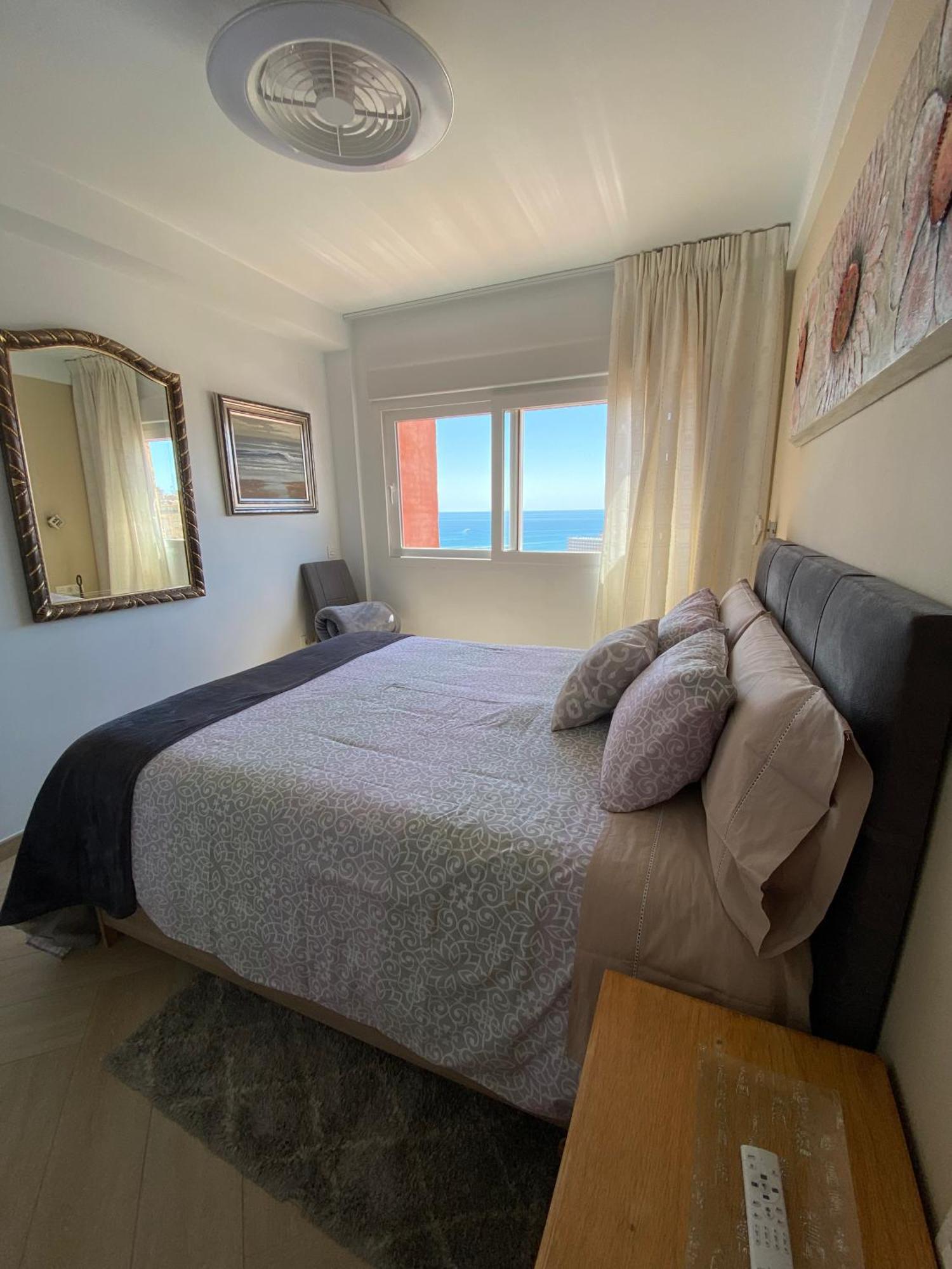 Precioso Apartamento Con Piscina Torremolinos Kültér fotó